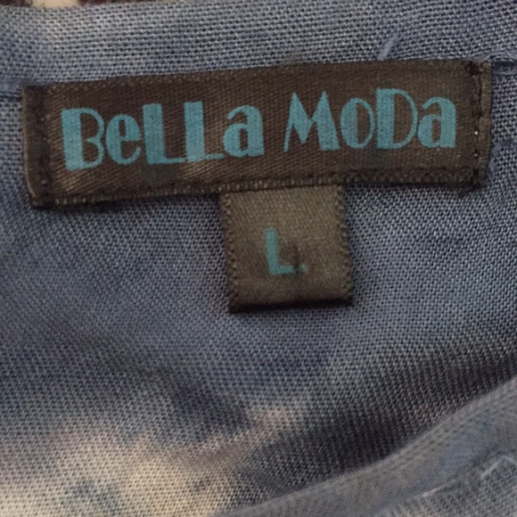 Shirt or beach cover up - Picture 4 of 4